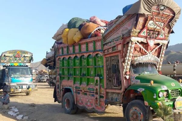 تین ماہ میں طورخم کے راستے 88 ہزار افغان مہاجرین وطن واپس پہنچ گئے
