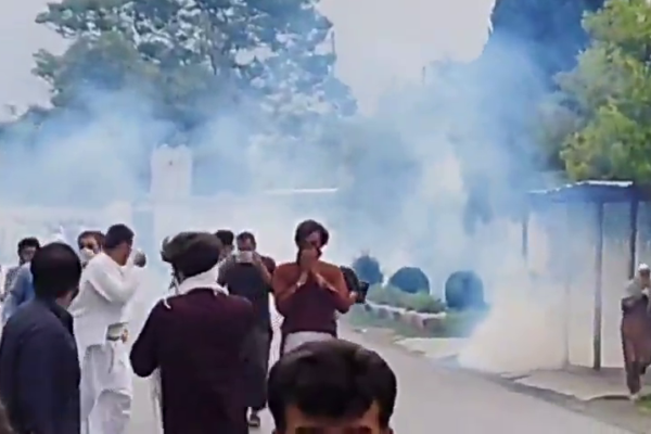 باجوڑ میں بدامنی کے خلاف شدید عوامی ردعمل: اے این پی رہنما مولانا خان زیب ساتھی سمیت شہید، ہزاروں کا احتجاج